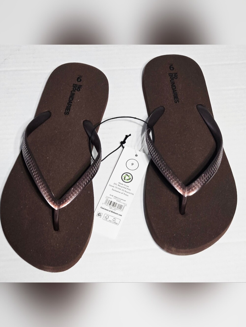 No Boundaries Women's Flip Flops Size 9 Chocolate Brown Metallic Strap NWT